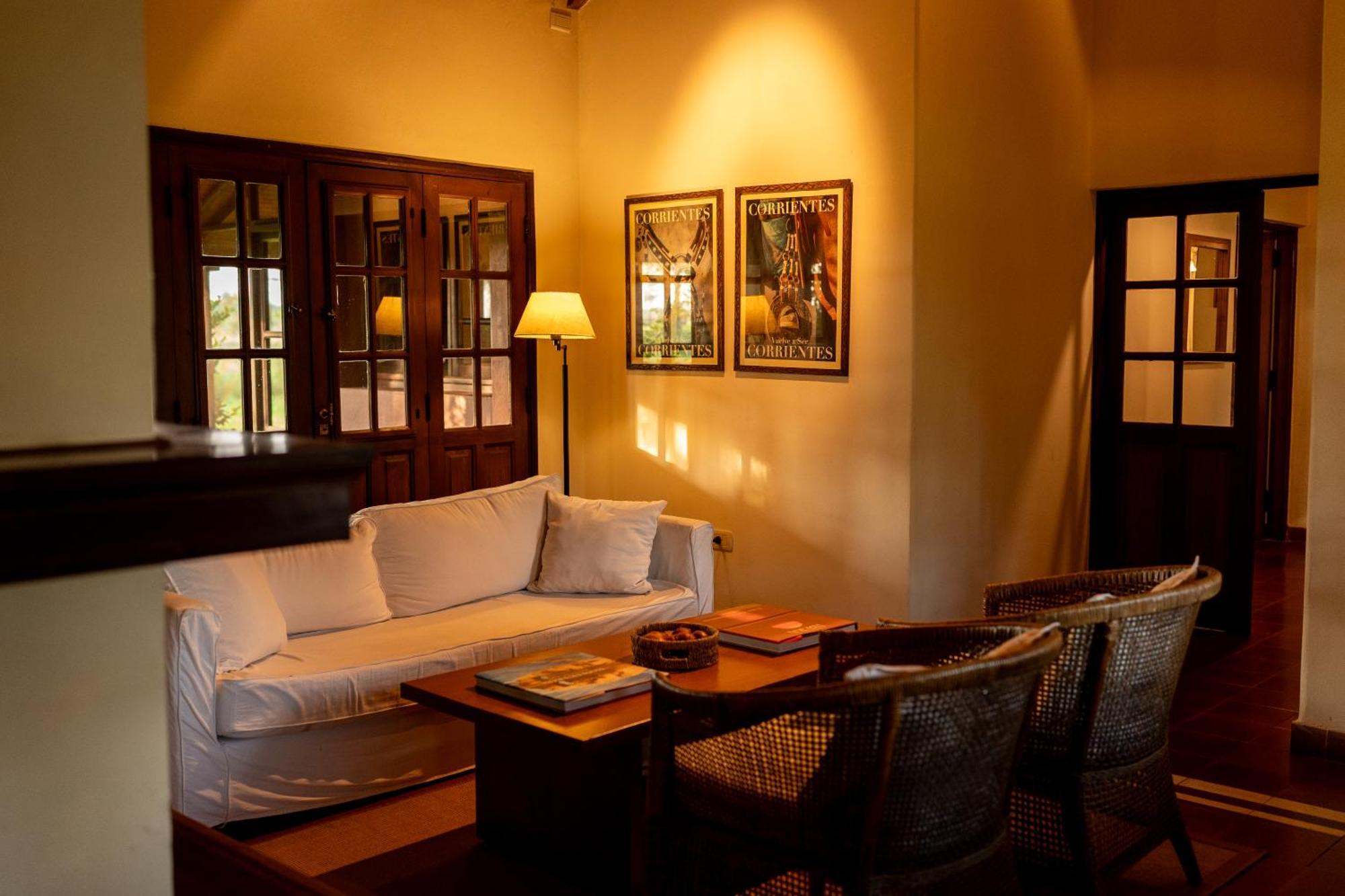 Estancia Ibera Colonia Carlos Pellegrini  Luaran gambar